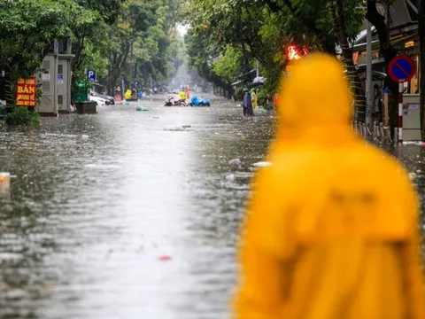 Hà Nội yêu cầu sử dụng hồ trong công viên, khu đô thị để giảm ngập