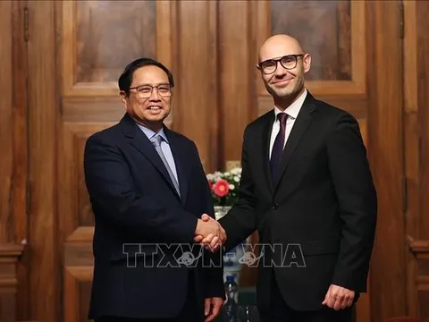 Thủ tướng Phạm Minh Chính gặp Tổng Thư ký Toà Trọng tài thường trực