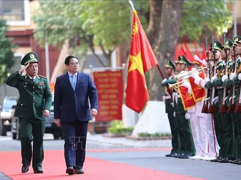 Thủ tướng Phạm Minh Chính thăm và làm việc với Bộ Tư lệnh Bộ đội Biên phòng