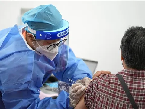 Trung Quốc thay đổi lớn trong chính sách ứng phó với COVID-19