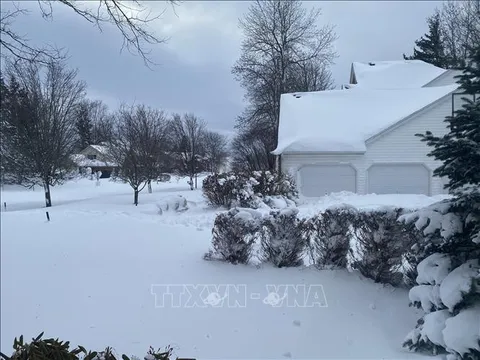 Mỹ hứng chịu cơn bão mùa Đông lớn đầu tiên trong năm 2023