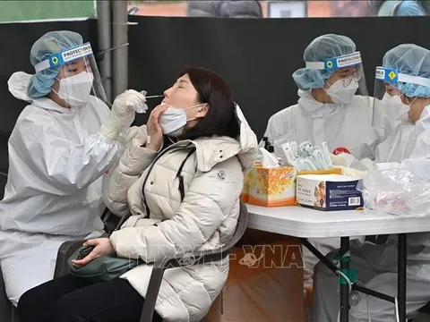 Số ca mắc mới COVID-19 tại Hàn Quốc tiếp tục giảm mạnh