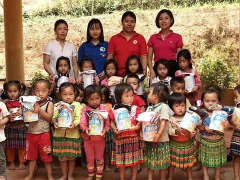 Chăm lo Tết cho trẻ em có hoàn cảnh khó khăn