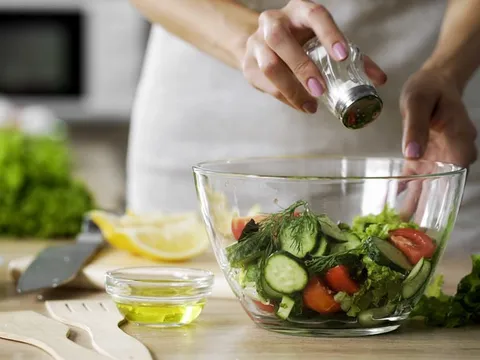 Thích “ăn ngon” kiểu này, hệ miễn dịch vẫn sụp đổ dù đủ chất