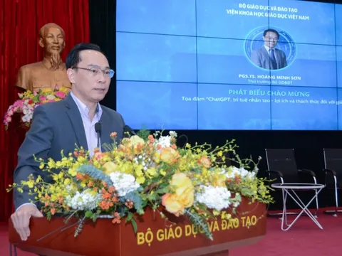 Thứ trưởng Bộ GD-ĐT: ChatGPT sẽ tác động toàn diện tới mọi mặt ngành giáo dục