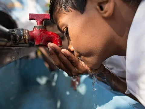 Lo ngại về nguồn nước an toàn do thời tiết khắc nghiệt cao hơn biến đổi khí hậu