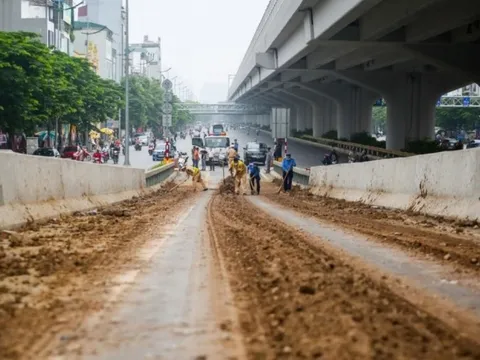 Hà Nội xử lý các phương tiện làm rơi vãi gây ô nhiễm môi trường