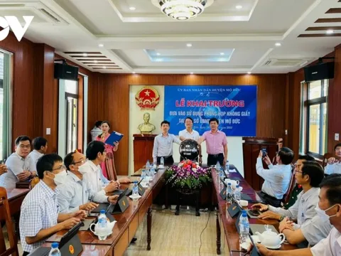 "Phòng họp không giấy" ở Quảng Ngãi