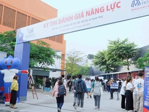 Gần 90.000 thí sinh bước vào kỳ thi đánh giá năng lực tranh suất vào đại học