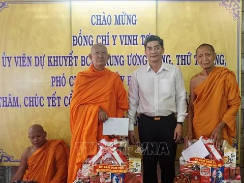 Chúc mừng Tết cổ truyền Chôl Chnăm Thmây của đồng bào dân tộc Khmer An Giang