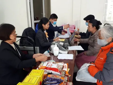 Hoán đổi năm đóng BHXH thừa khi về hưu sớm, hưởng lương hưu tối đa