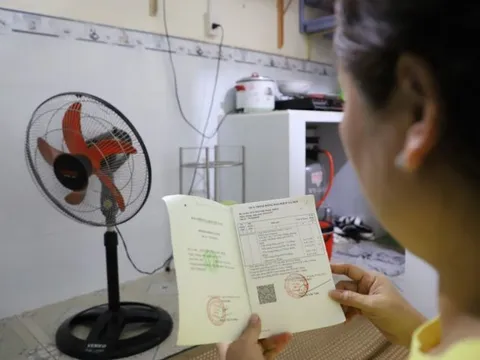 Đẩy hết khó cho lao động khi doanh nghiệp nợ BHXH