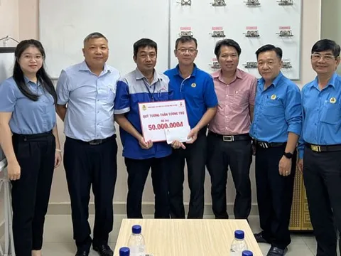 Tiếp sức đoàn viên bị bệnh hiểm nghèo