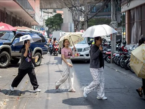 Chủ động ứng phó với nắng nóng kỷ lục