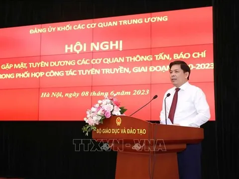 Phát huy vai trò nòng cốt của lực lượng báo chí trong bảo vệ nền tảng tư tưởng của Đảng