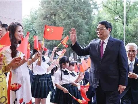 Thủ tướng Phạm Minh Chính gặp gỡ cộng đồng người Việt Nam tại Trung Quốc