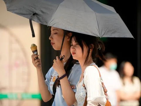 Các cách tránh nóng đơn giản tại nhà