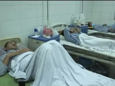 Nhiều bệnh nhân sốt xuất huyết đã chuyển nặng mới nhập viện