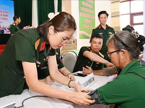 Nối dài nghĩa tình đồng đội