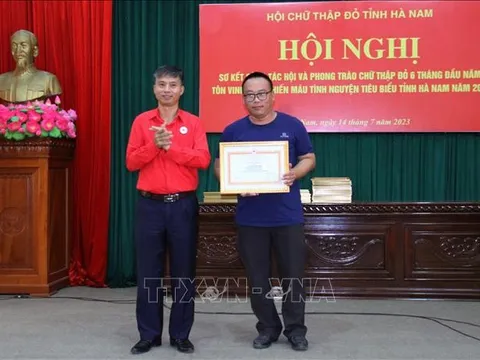 Mang hy vọng đến những người kém may mắn