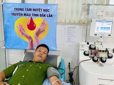 Chiến sĩ công an vượt 60 km hiến tiểu cầu cứu bệnh nhân nguy kịch