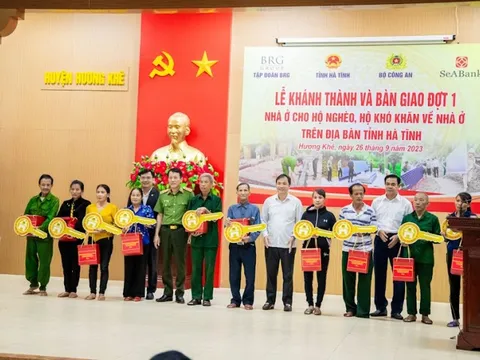 Bàn giao 600 nhà ở cho người nghèo, người khó khăn của tỉnh Hà Tĩnh