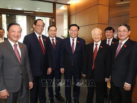 Các đồng chí lãnh đạo, nguyên lãnh đạo Đảng và Nhà nước dự bế mạc Kỳ họp thứ 6, Quốc hội khoá XV