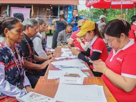 Tăng khả năng tiếp cận thông tin cho người dân vùng đặc biệt khó khăn