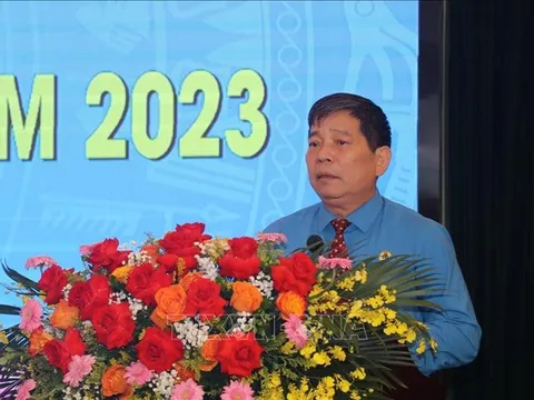 Nâng cao năng lực đội ngũ cán bộ Công đoàn khu vực phía Bắc