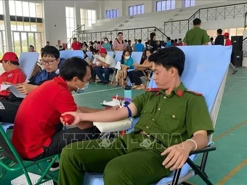 Chương trình 'Hành trình đỏ' tại vùng dân tộc thiểu số