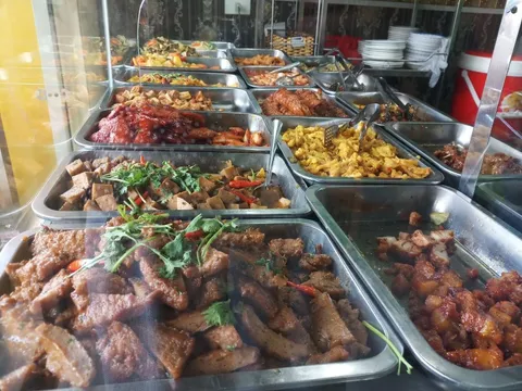 Bảo quản và sử dụng thực phẩm như thế nào để tránh ngộ độc khi trời nắng nóng?