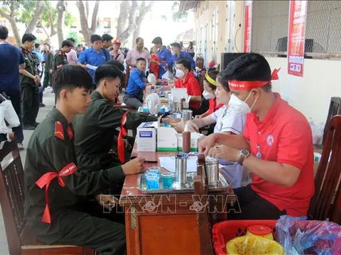 Chương trình 'Chủ nhật Đỏ' lần thứ 16 tại Cần Thơ