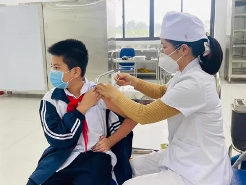 Thiếu vaccine Moderna cho trẻ từ 6 đến dưới 12 tuổi: Bộ Y tế nói gì?