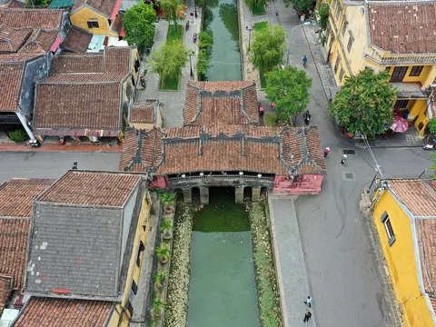 Hội An: Khẩn cấp bảo vệ, chống đỡ các di tích cổ trước siêu bão Noru