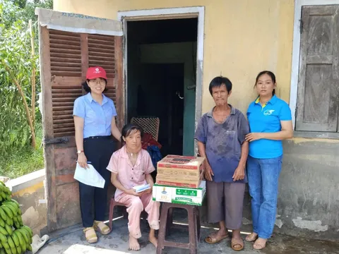 Quảng Ngãi: Hội Chữ thập đỏ hỗ trợ một bệnh nhân ung thư có hoàn cảnh khó khăn