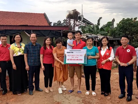 Hội Chữ thập đỏ tỉnh Bắc Giang: Trao 1,1 tỷ đồng cho 3 gia đình đặc biệt khó khăn