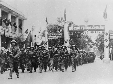 Kỷ niệm 68 năm Ngày Giải phóng Thủ đô (10/10/1954-10/10/2022): Từ Đền thiêng Đất Tổ