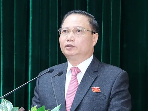 Phó bí thư Thường trực Tỉnh ủy, Chủ tịch HĐND tỉnh Ninh Bình nghỉ hưu trước tuổi