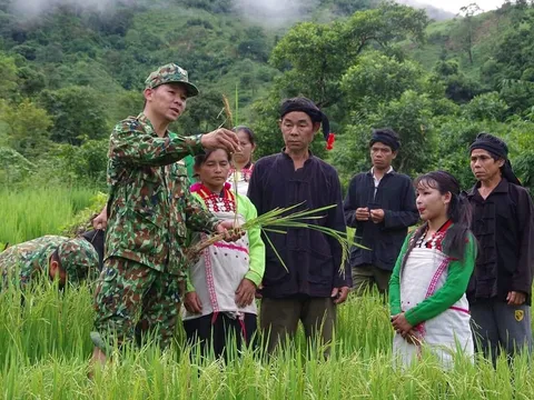 "Thắp lửa" nơi đại ngàn: Gieo “hạt giống đỏ” nơi gian khó