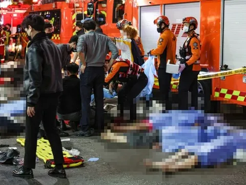 Hàn Quốc: Lễ hội Halloween biến thành thảm kịch khiến hơn 100 người bị thương do giẫm đạp