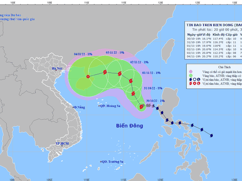 Bão Nalgae giật cấp 13 trên Biển Đông, liên tục đổi hướng