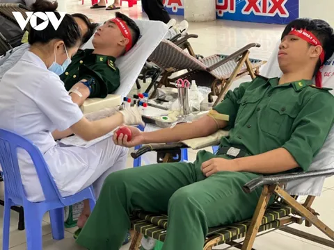 Hơn 1.000 thanh niên Đà Nẵng hiến máu trong ngày hội “Chủ nhật Đỏ”