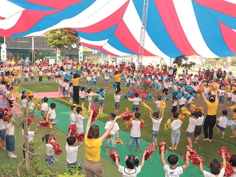 Nghệ An: 50 trẻ mầm non nhập viện, nghi do ngộ độc