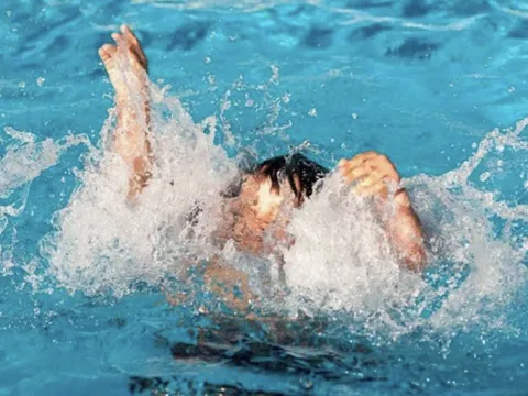 Phòng chống đuối nước cho trẻ em dịp hè