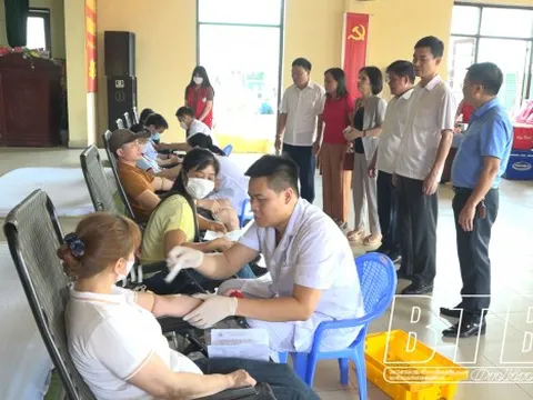 Thái Bình: Tiếp nhận 196 đơn vị máu trong ngày hội hiến máu tình nguyện tại huyện Tiền Hải
