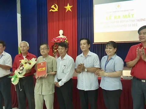 Đồng Tháp: Ra mắt Chi Hội Chữ thập đỏ Bếp ăn tình thương Bệnh viện Đa khoa Sa Đéc