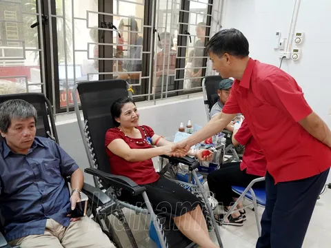 Hội Chữ thập đỏ tỉnh Hà Nam tổ chức Ngày hội hiến máu tình nguyện