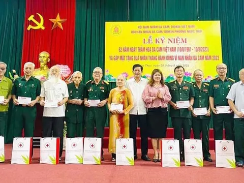 Hà Nội hỗ trợ gia đình và nạn nhân chất độc da cam