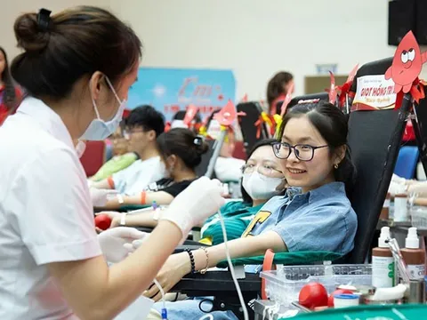 Lan tỏa nghĩa cử hiến máu cứu người