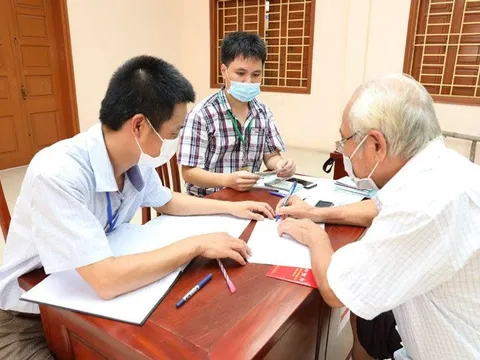 Hà Nội: Trao tặng 3.132 suất quà tới người có công nhân dịp Quốc khánh 2-9